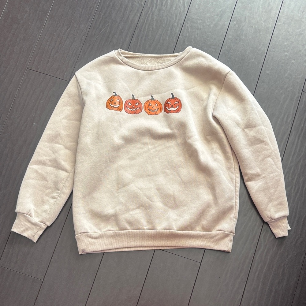 SHEIN Cream Sweater with Pumpkin Design